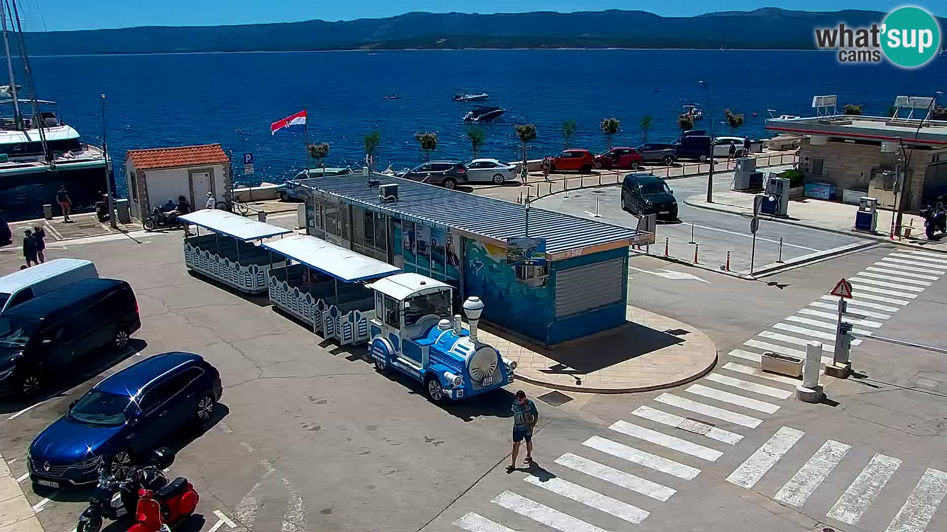 Webcam Bol Centro e Marina – Vista live dal porto di Bol