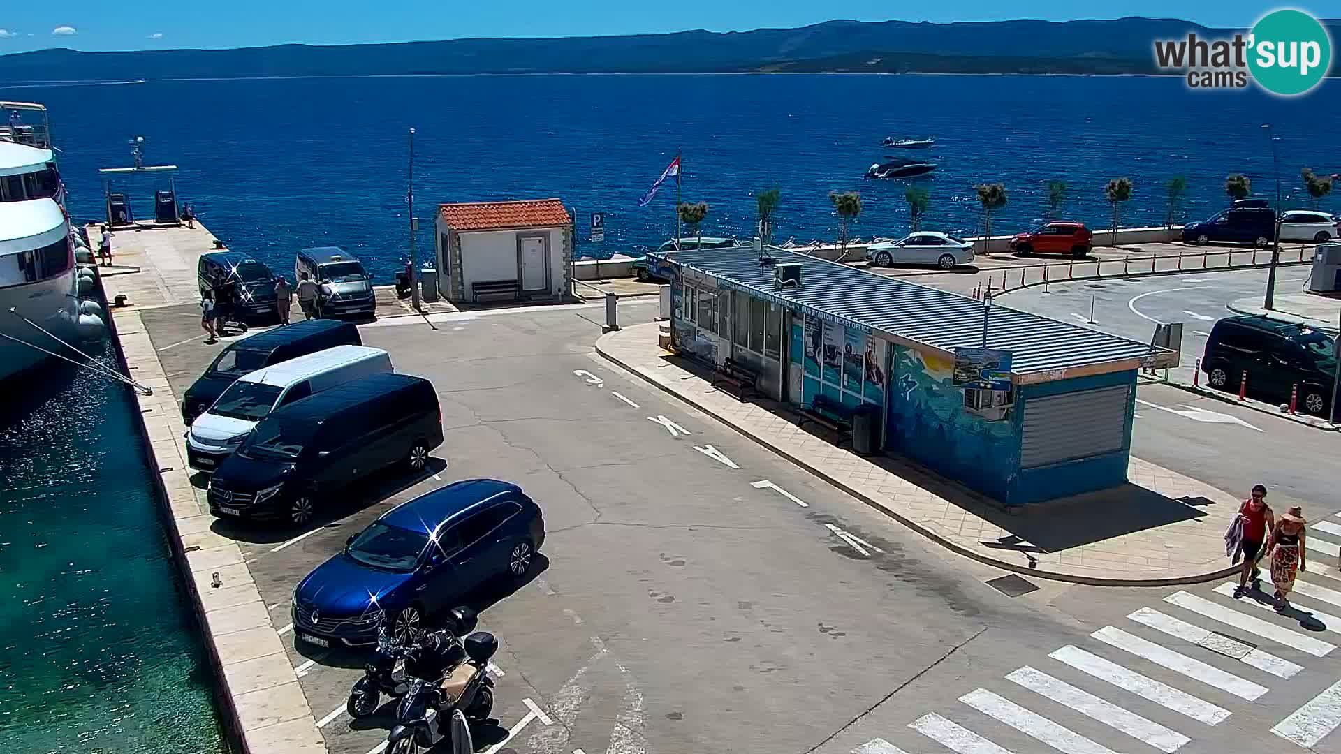 Webcam Bol Town Center & Marina – Live View from Bol, Brač