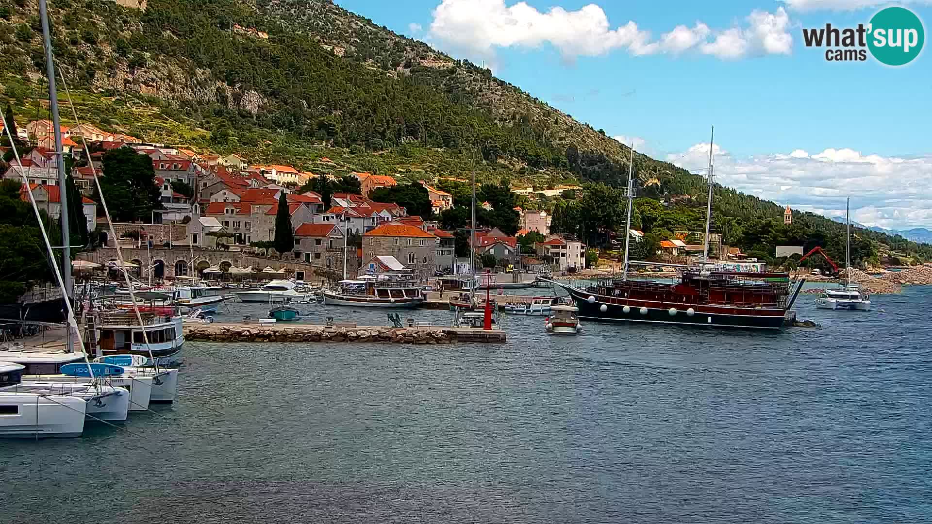 Webcam Bol Centre-Ville & Marina – Vue en direct depuis Bol, île de Brač