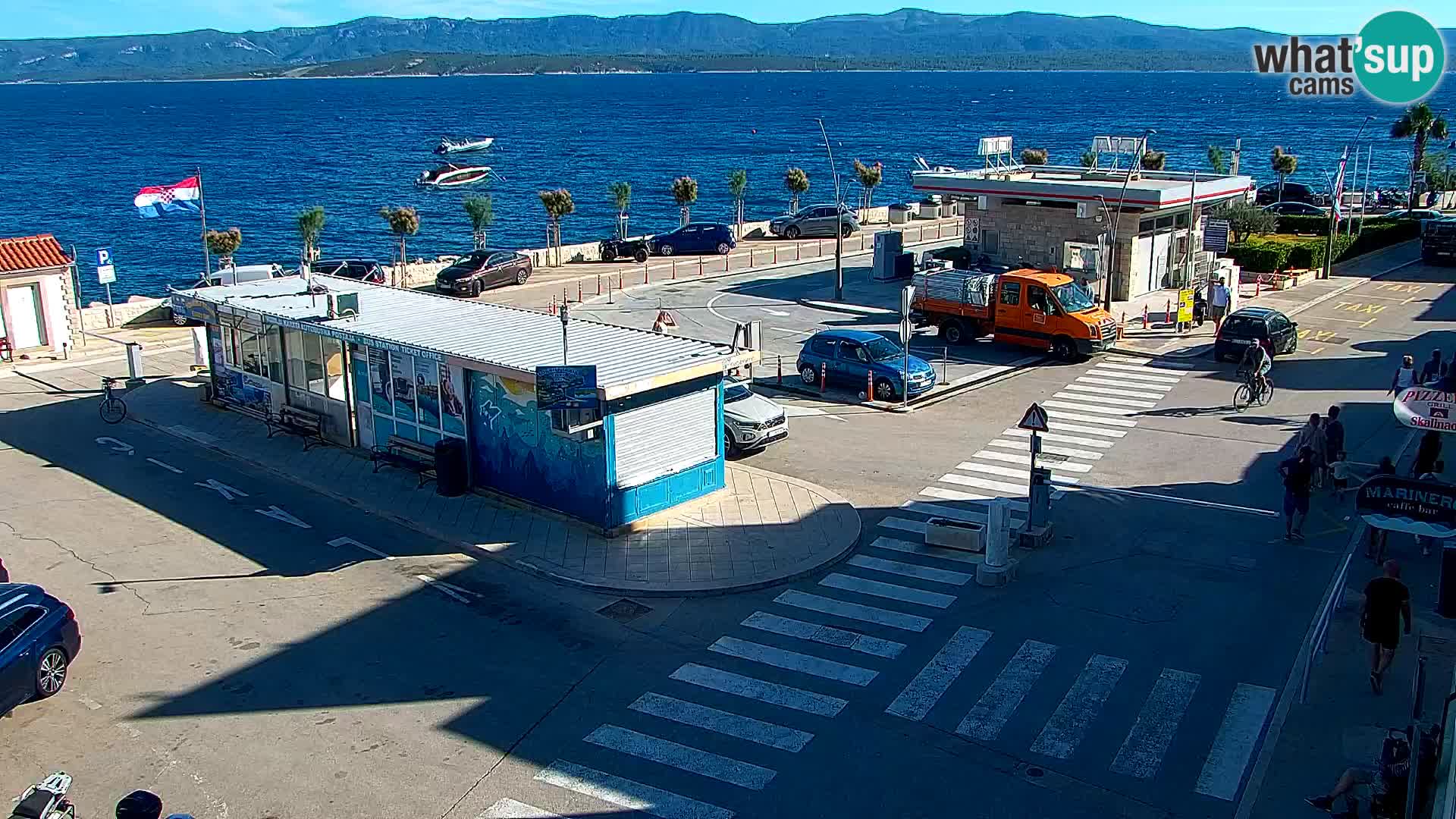 Webcam Bol Hafen & Ortszentrum – Liveblick aus Bol auf der Insel Brač