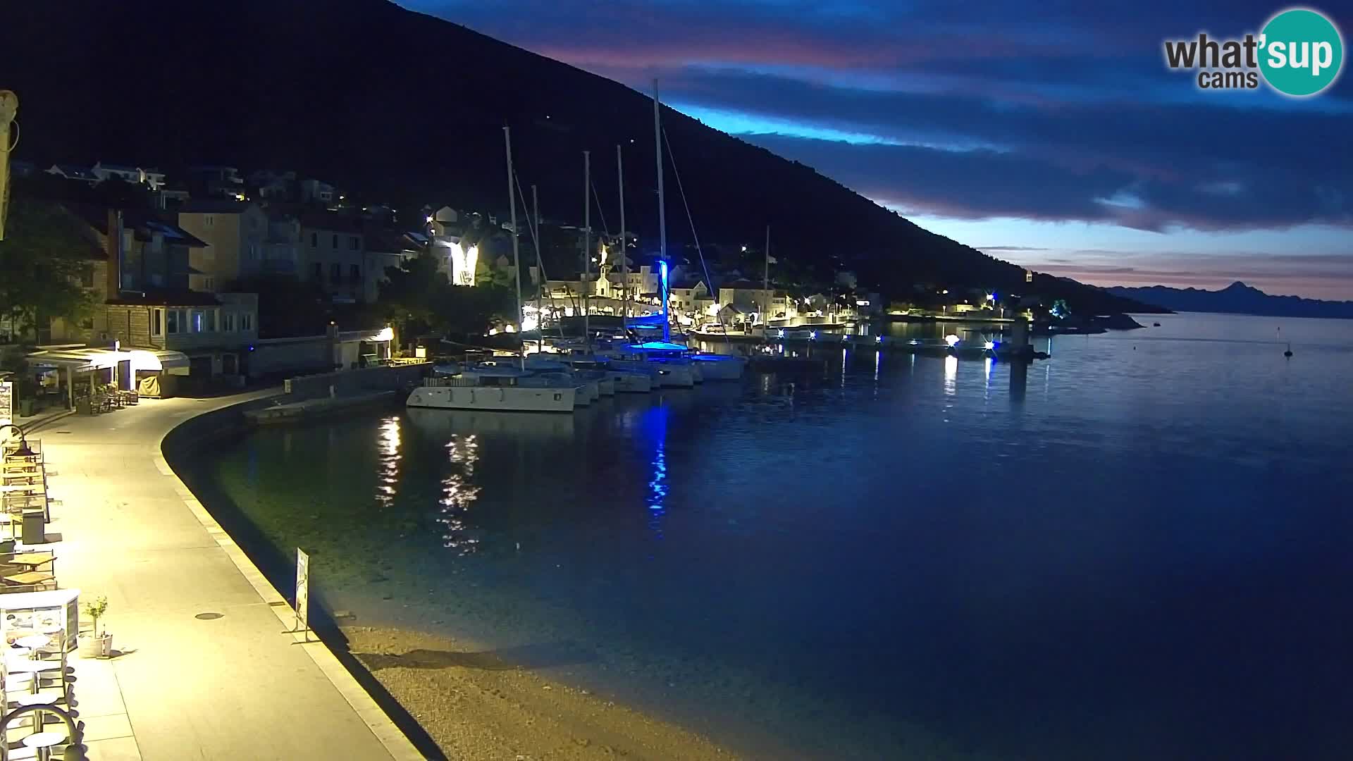 Webcam Bol Town Center & Marina – Live View from Bol, Brač