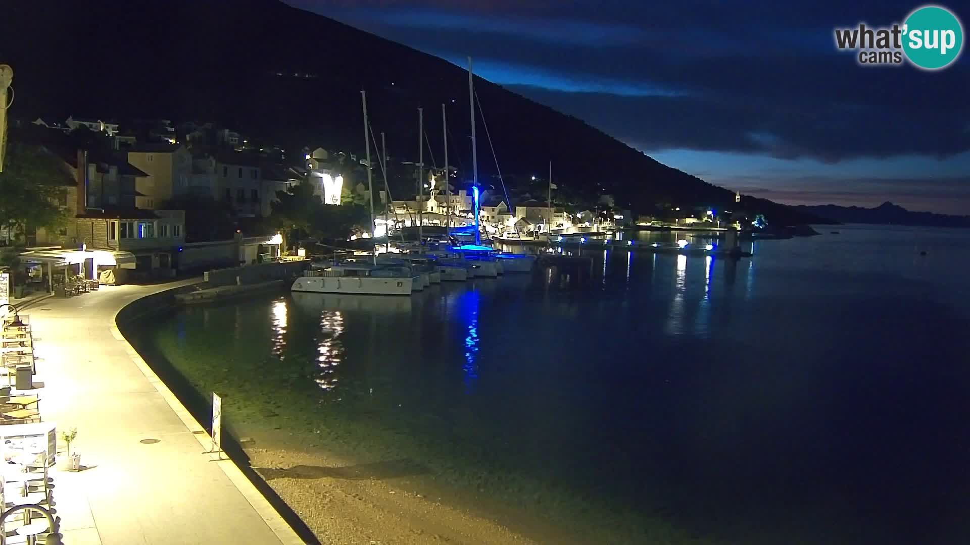 Webcam Bol Town Center & Marina – Live View from Bol, Brač