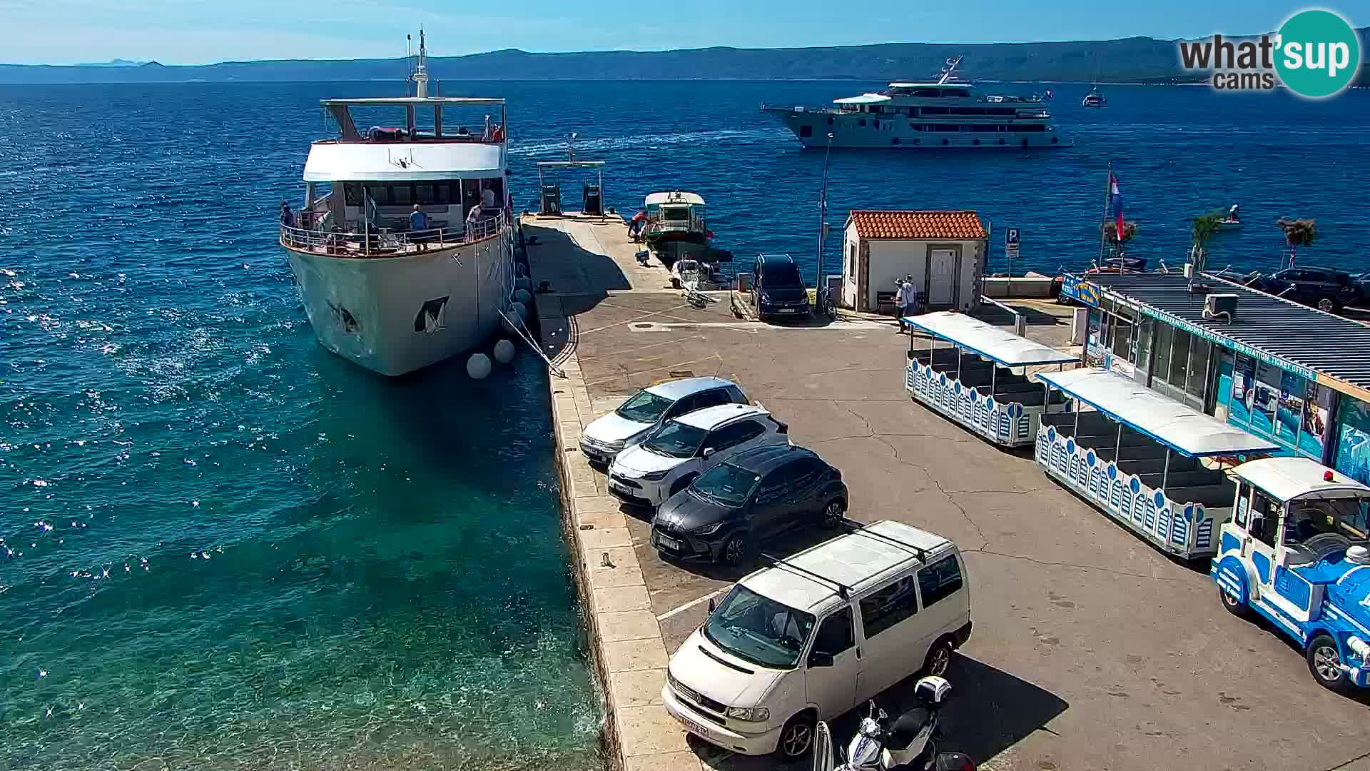 Webcam Bol Hafen & Ortszentrum – Liveblick aus Bol auf der Insel Brač