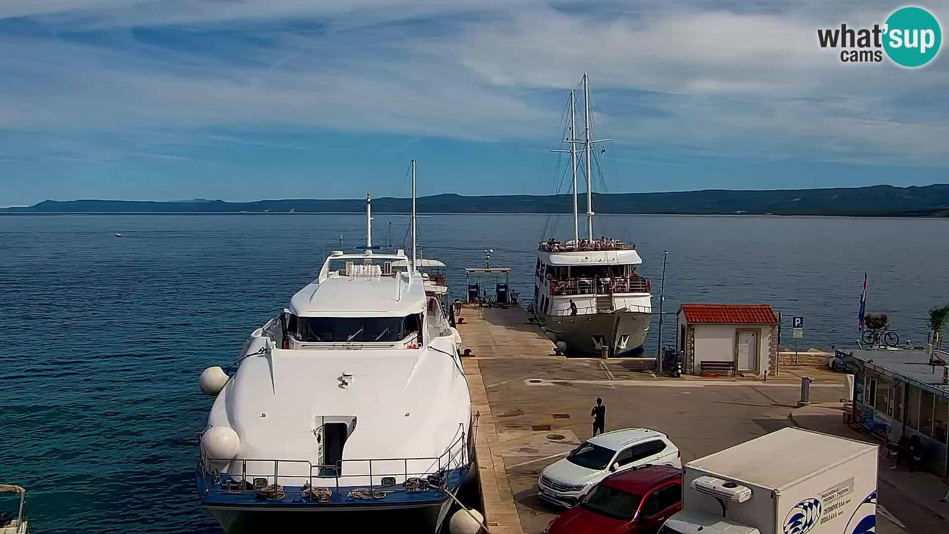 Webcam Bol Town Center & Marina – Live View from Bol, Brač