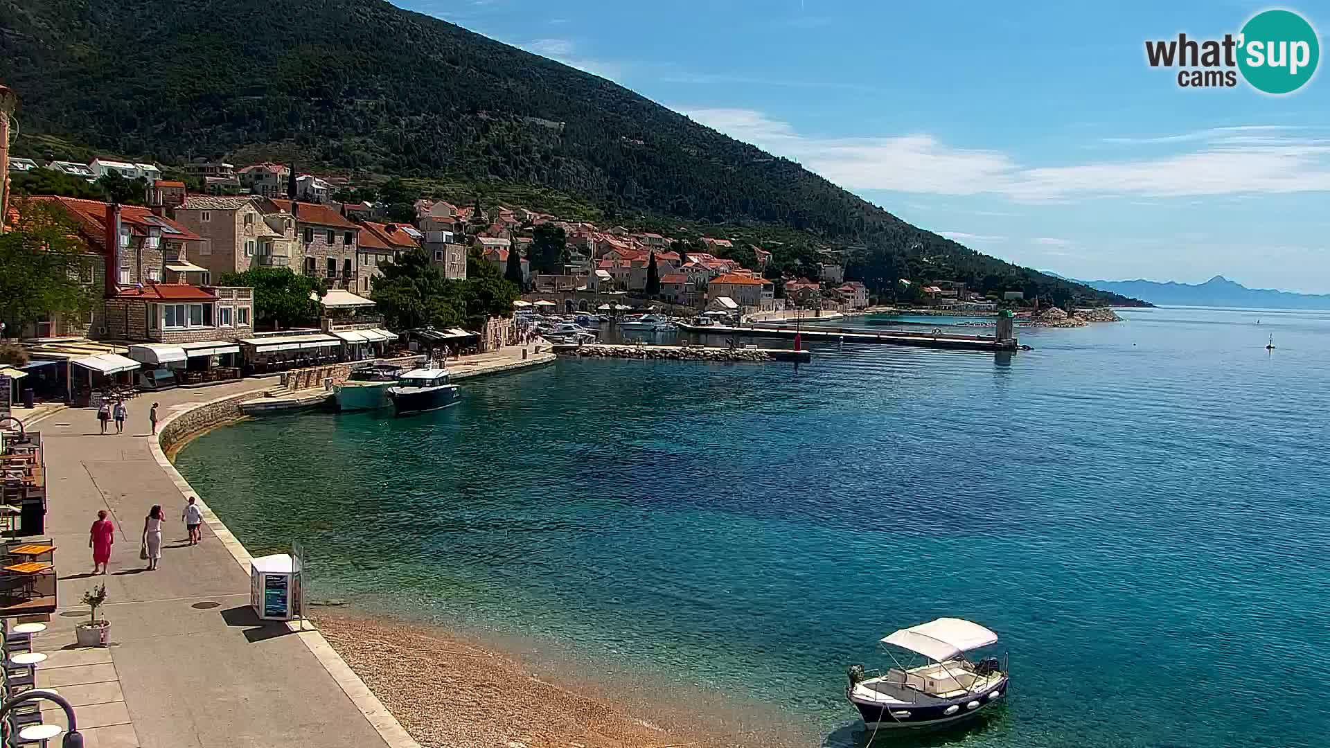 Webcam Bol Town Center & Marina – Live View from Bol, Brač
