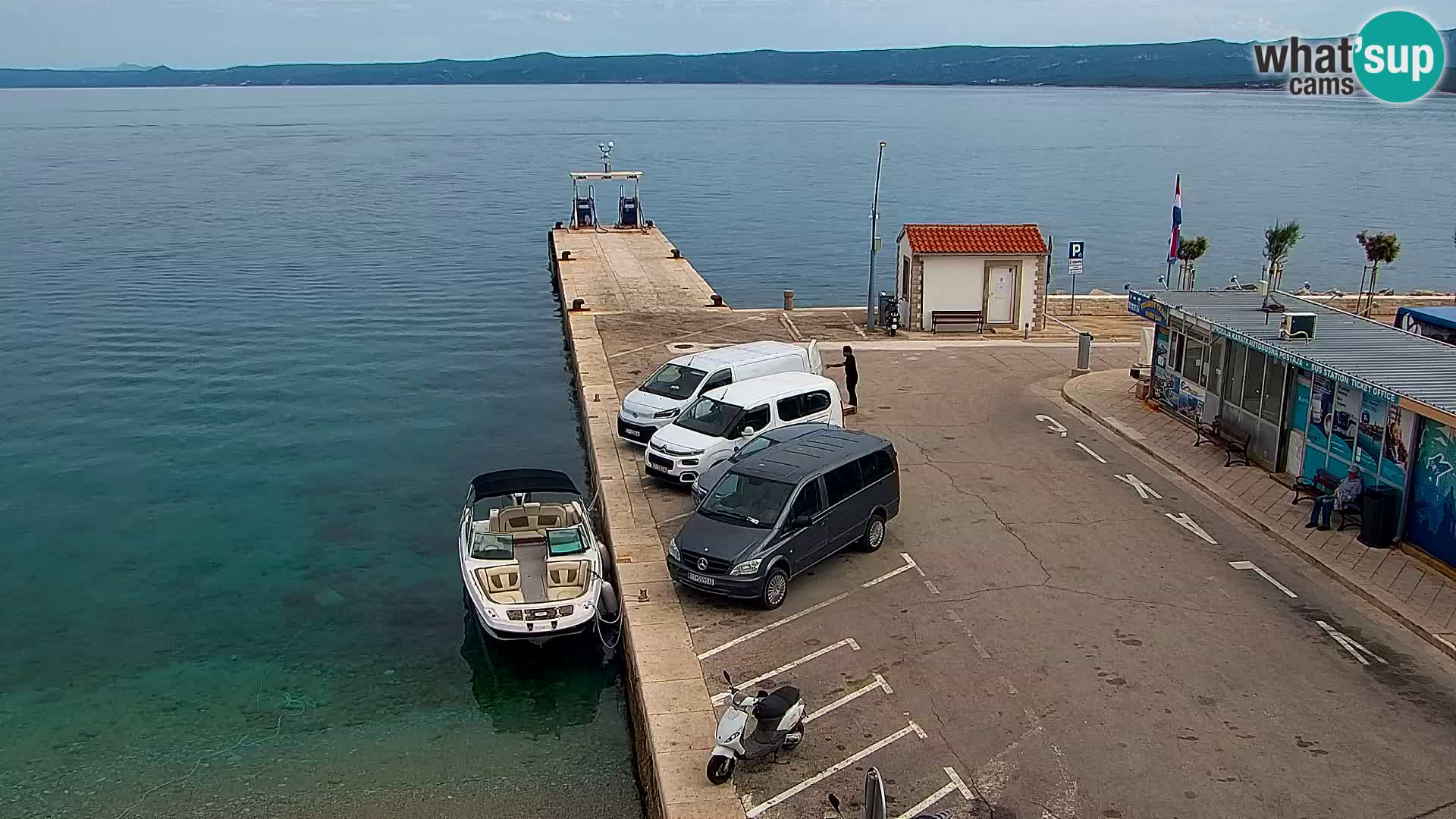 Webcam Bol Town Center & Marina – Live View from Bol, Brač