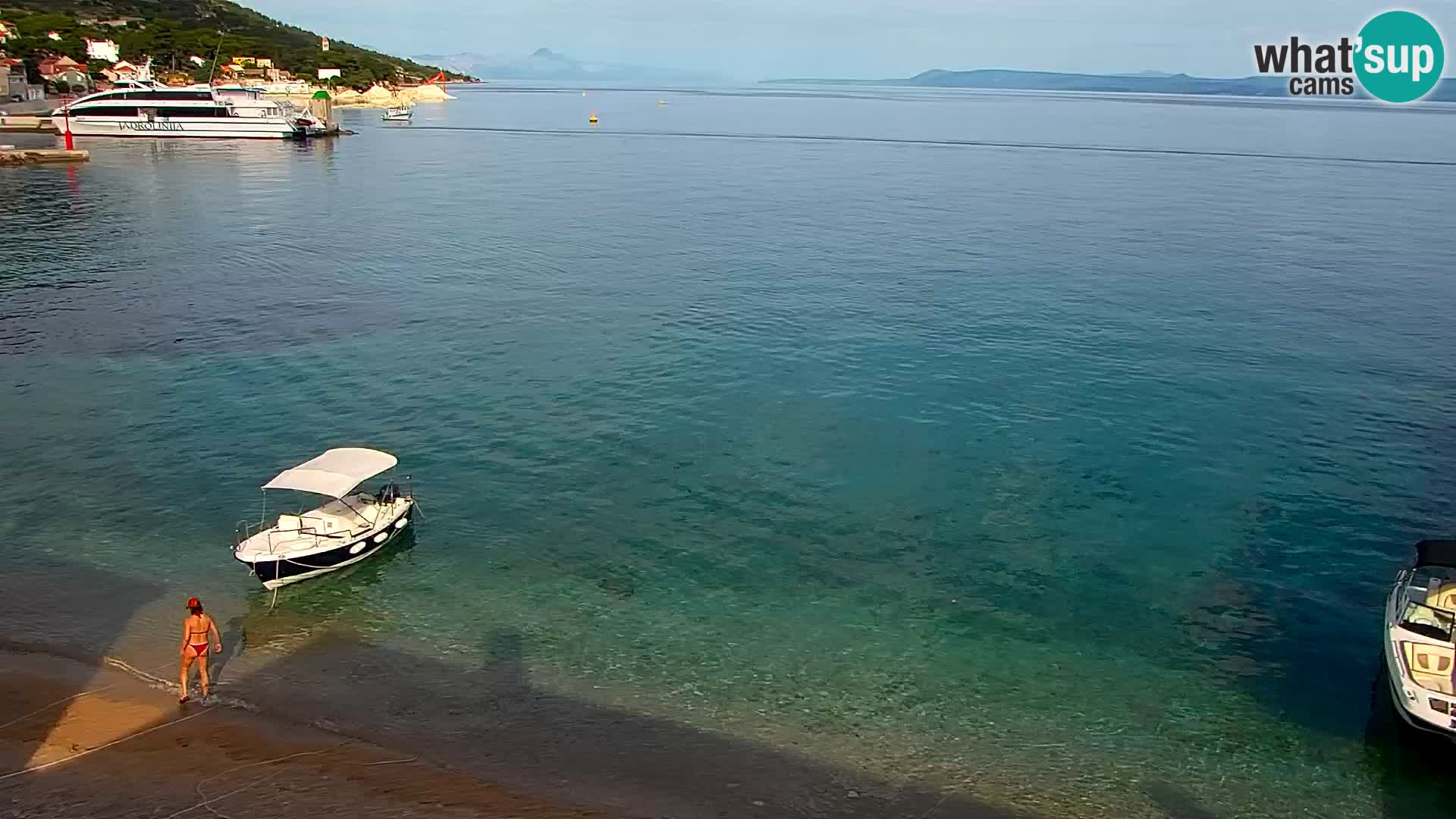 Webcam Bol Town Center & Marina – Live View from Bol, Brač