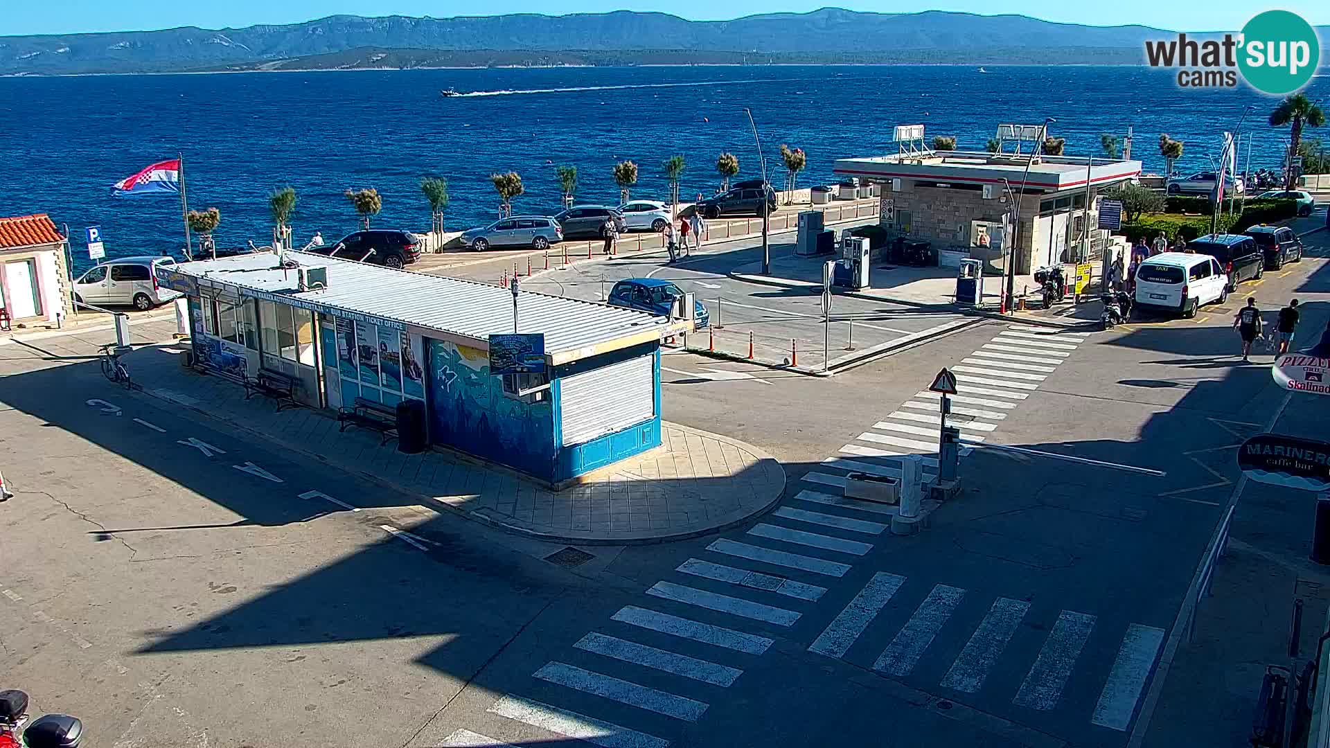 Webcam Bol Town Center & Marina – Live View from Bol, Brač
