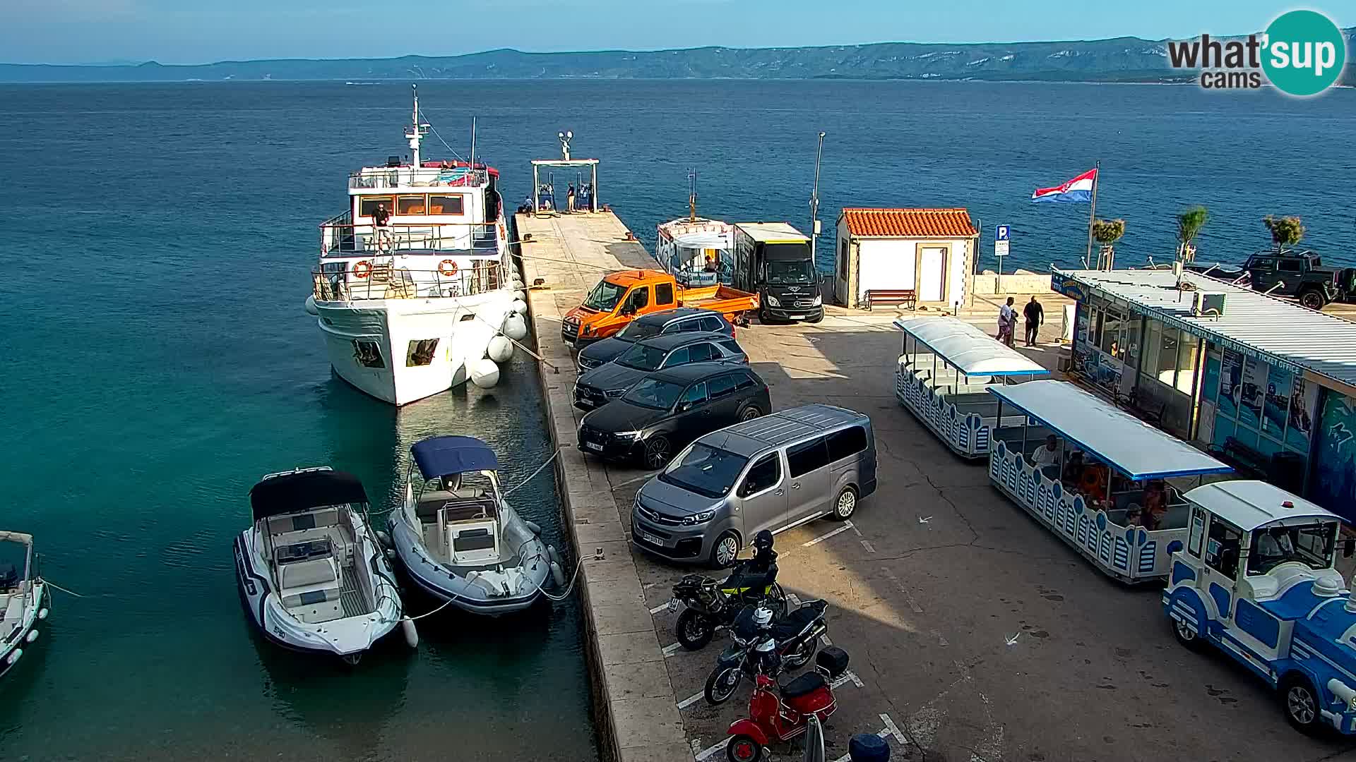 Webcam Bol centre-ville & marina – Vue en direct depuis Bol, île de Brač