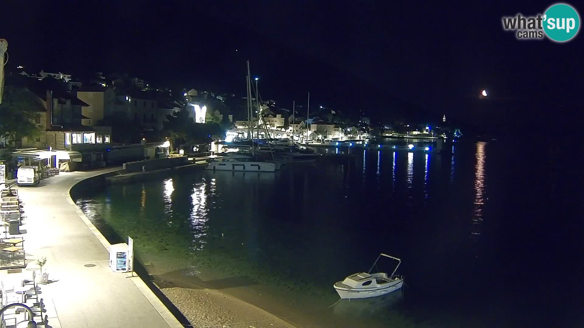 Webcam Bol Town Center & Marina – Live View from Bol, Brač