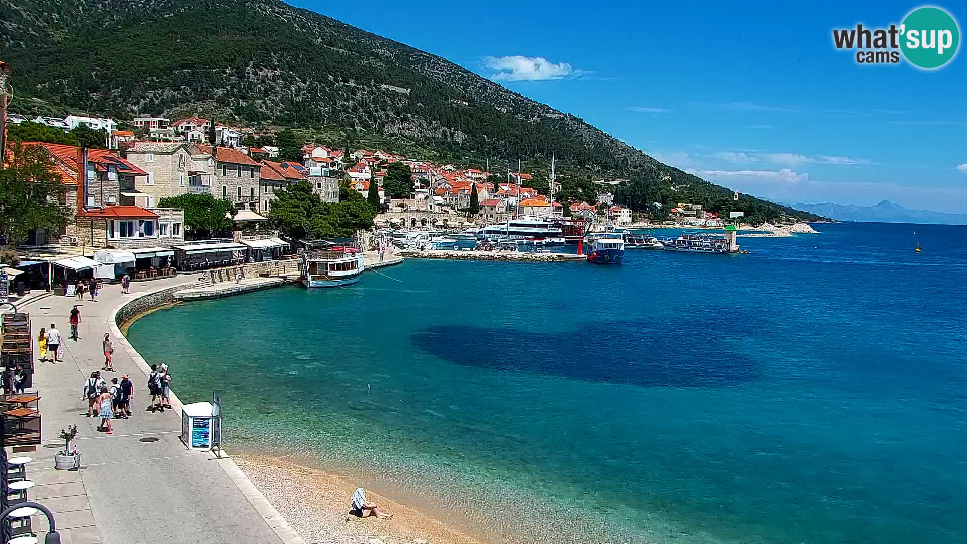 Webcam Bol Hafen & Ortszentrum – Liveblick aus Bol auf der Insel Brač
