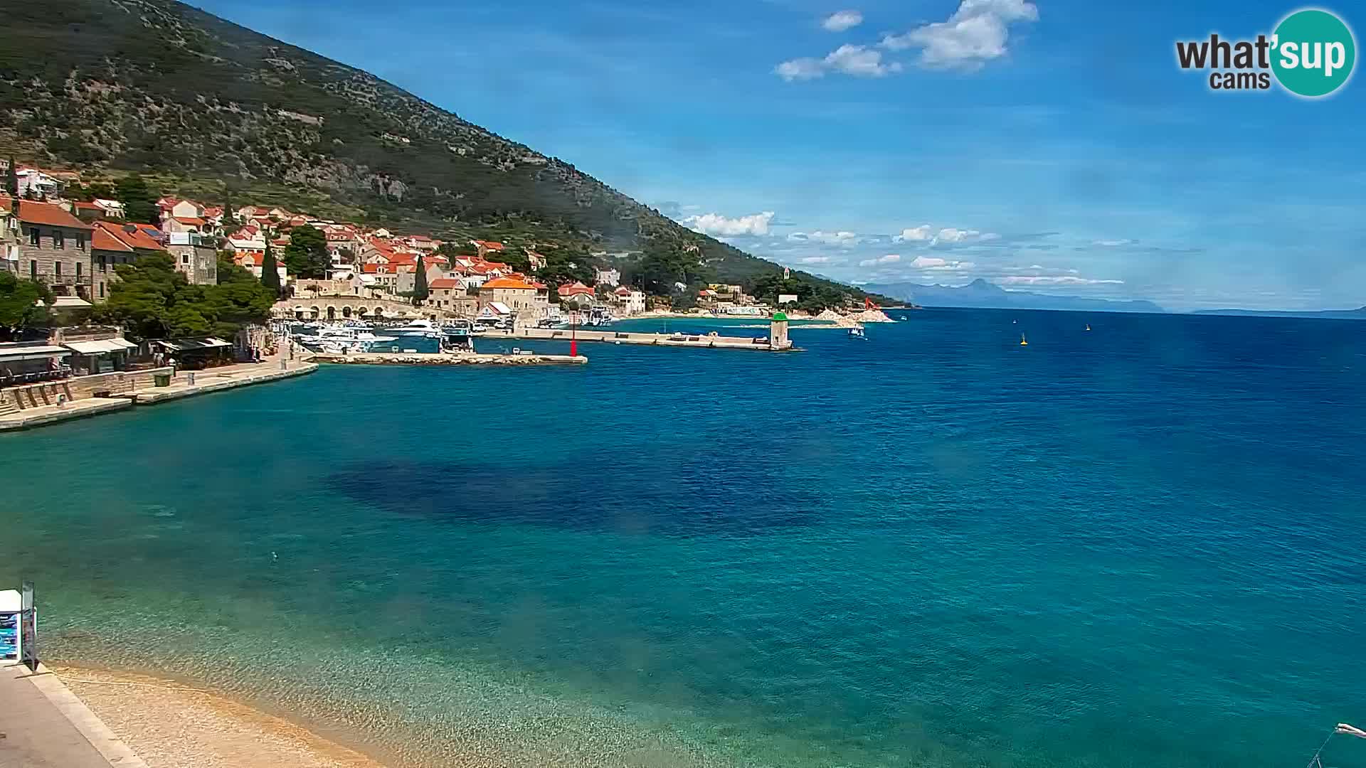 Webcam Bol Town Center & Marina – Live View from Bol, Brač