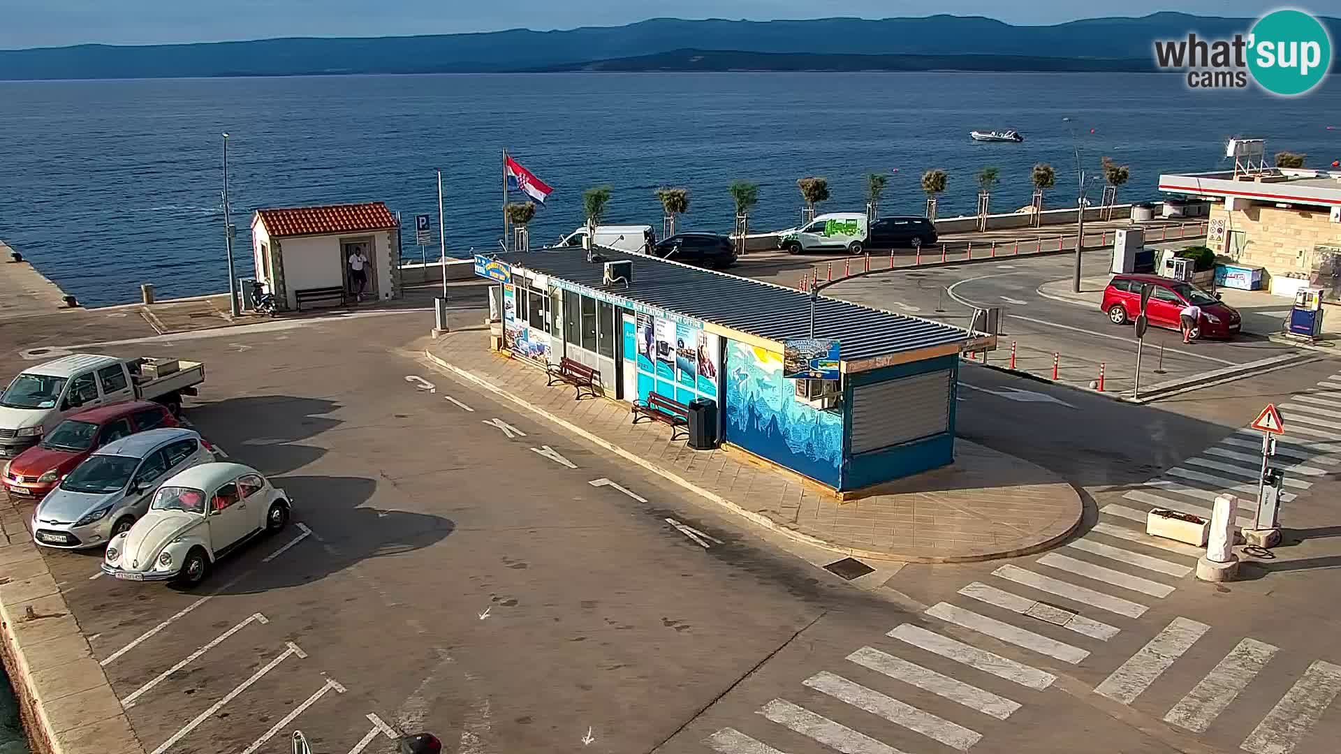 Webcam Bol Centro e Marina – Vista live dal porto di Bol