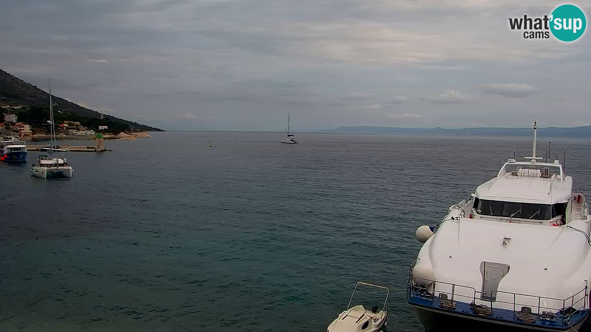 Webcam Bol Town Center & Marina – Live View from Bol, Brač