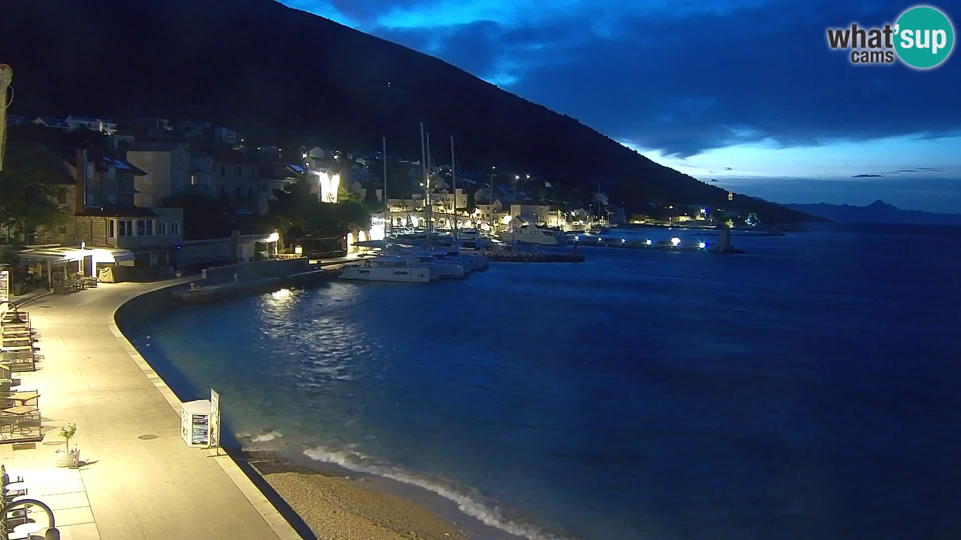 Webcam Bol Town Center & Marina – Live View from Bol, Brač