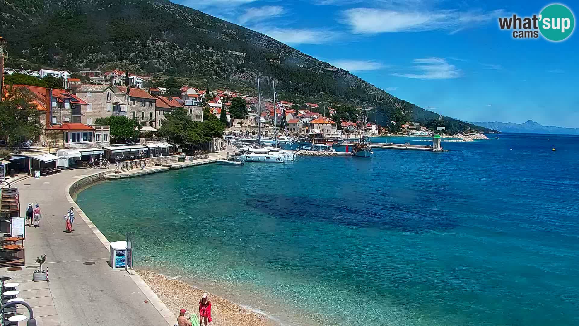 Webcam Bol Town Center & Marina – Live View from Bol, Brač