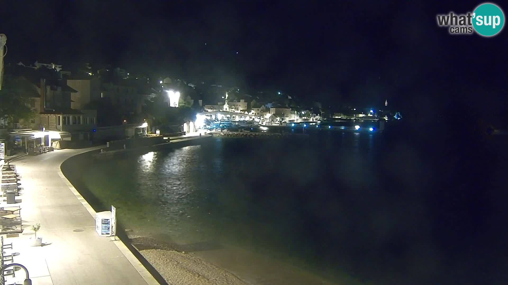 Webcam Bol Centro e Marina – Vista live dal porto di Bol