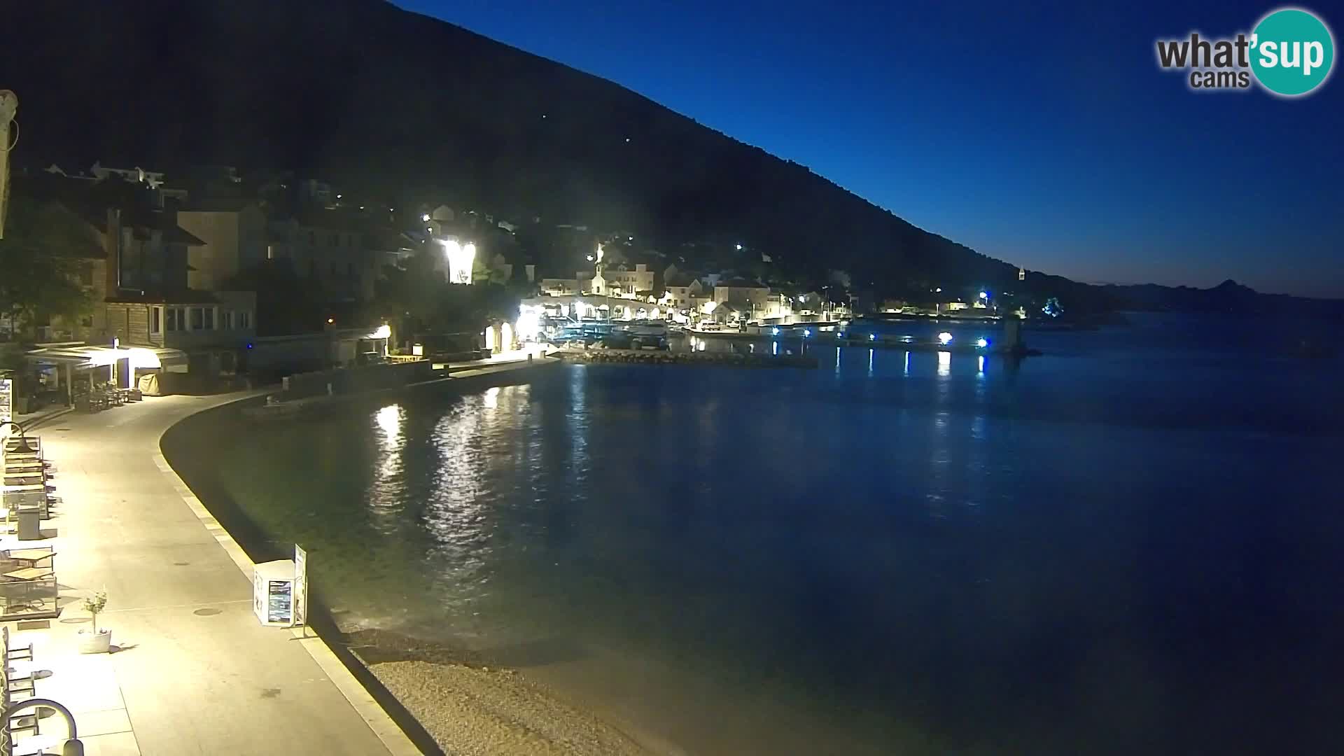 Webcam Bol Centro e Marina – Vista live dal porto di Bol