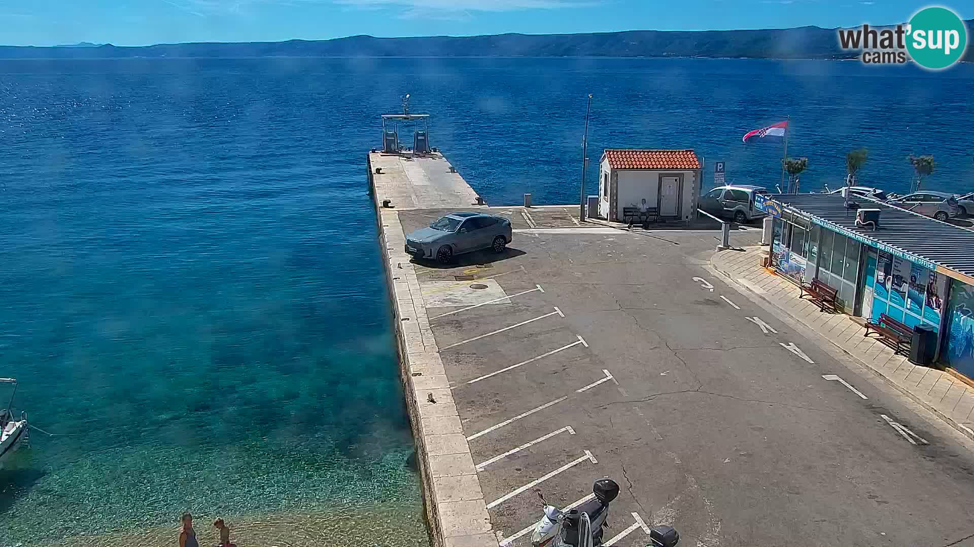 Webcam Bol Town Center & Marina – Live View from Bol, Brač