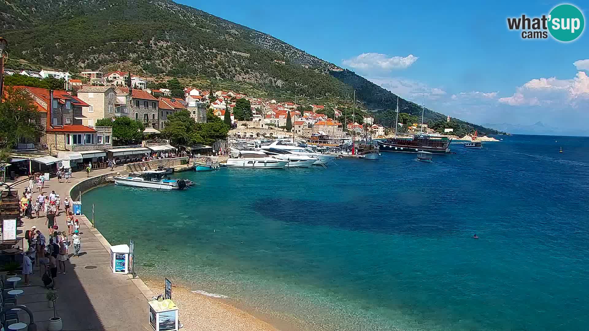 Webcam Bol Town Center & Marina – Live View from Bol, Brač