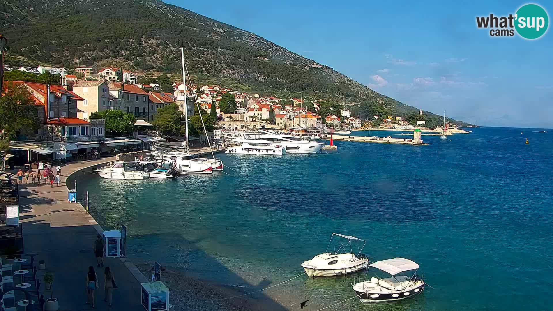 Webcam Bol Town Center & Marina – Live View from Bol, Brač