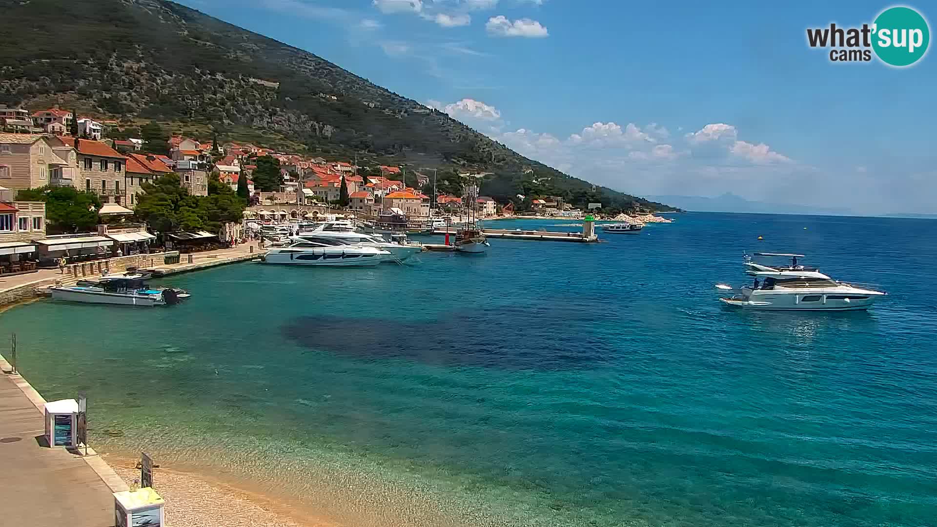 Webcam Bol Town Center & Marina – Live View from Bol, Brač