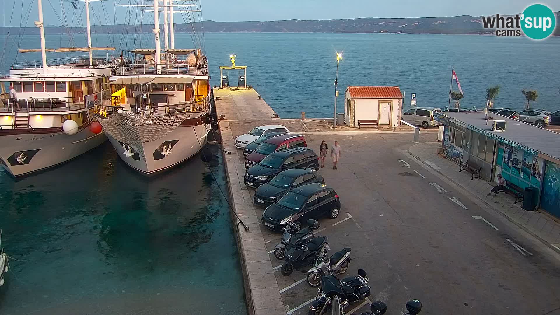 Webcam Bol centre-ville & marina – Vue en direct depuis Bol, île de Brač