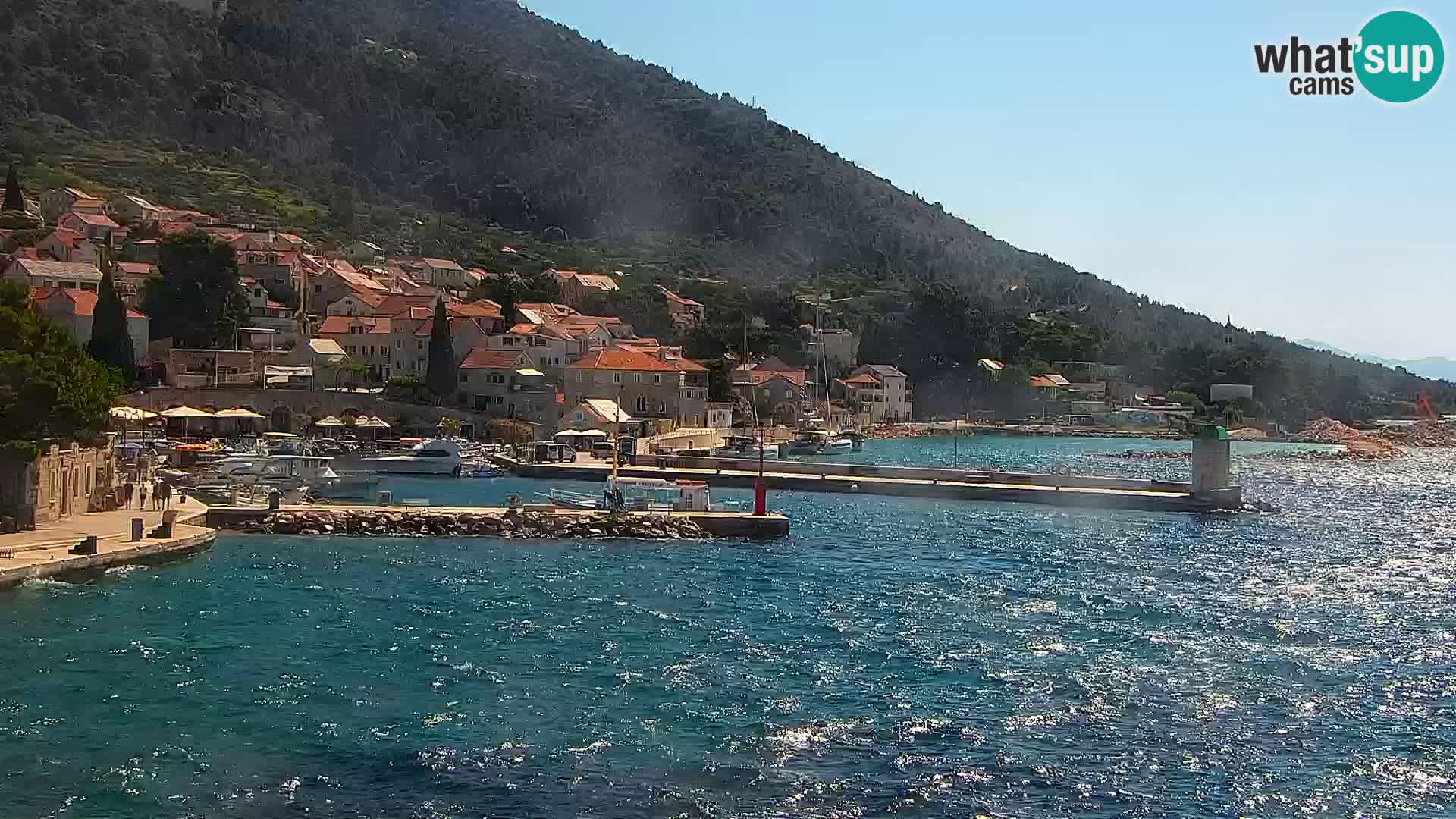 Webcam Bol Town Center & Marina – Live View from Bol, Brač