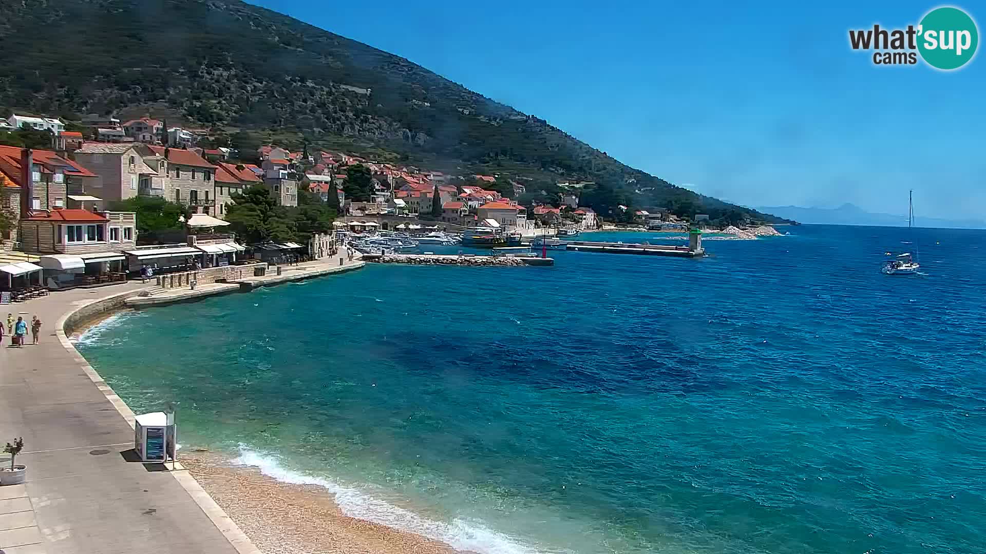 Webcam Bol Hafen & Ortszentrum – Liveblick aus Bol auf der Insel Brač