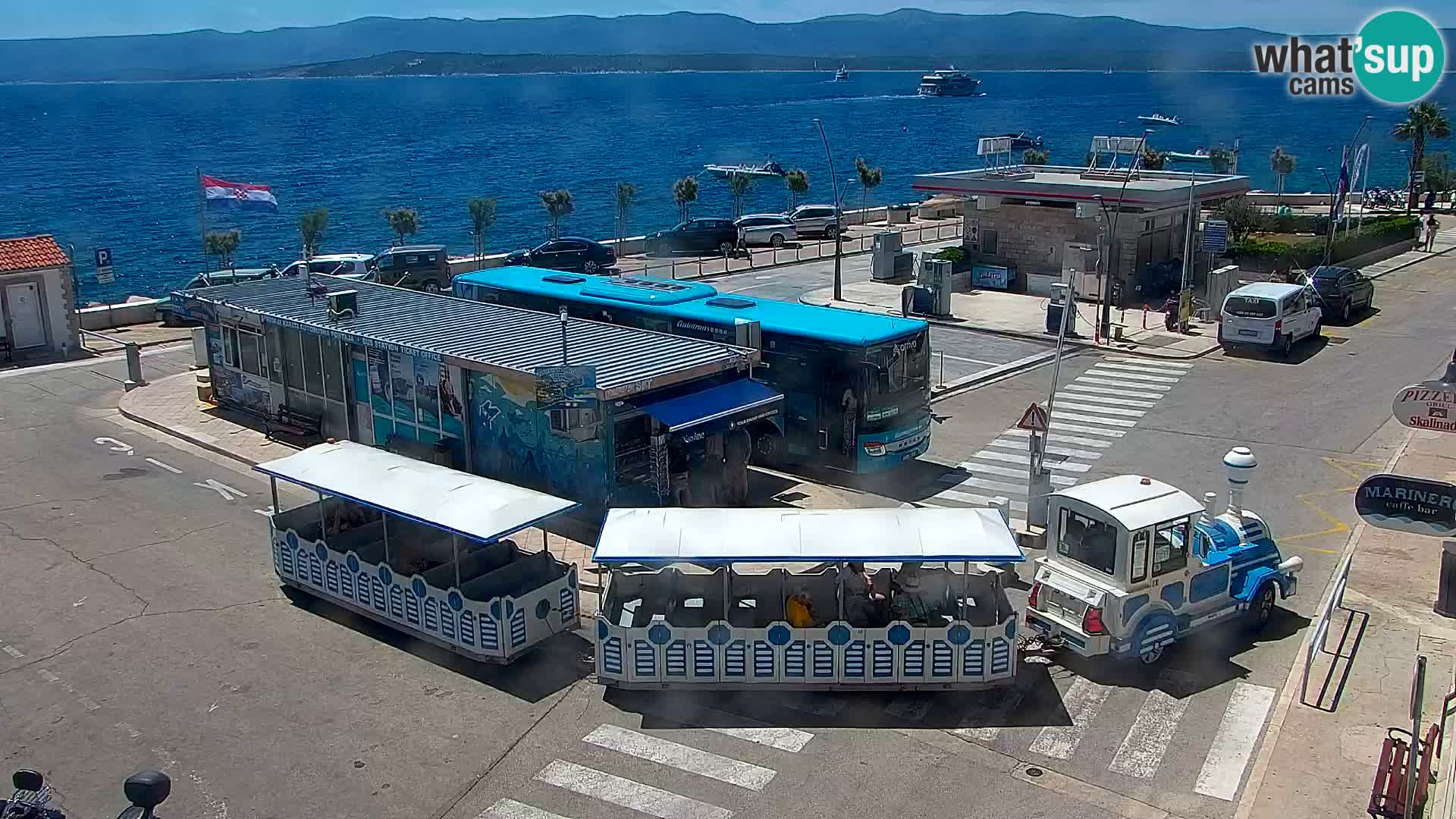 Webcam Bol Town Center & Marina – Live View from Bol, Brač