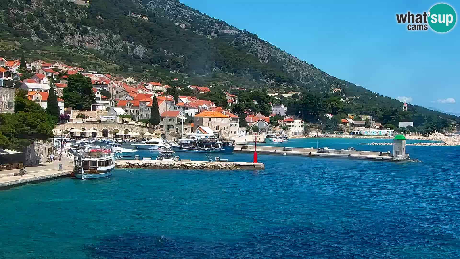 Webcam Bol Hafen & Ortszentrum – Liveblick aus Bol auf der Insel Brač
