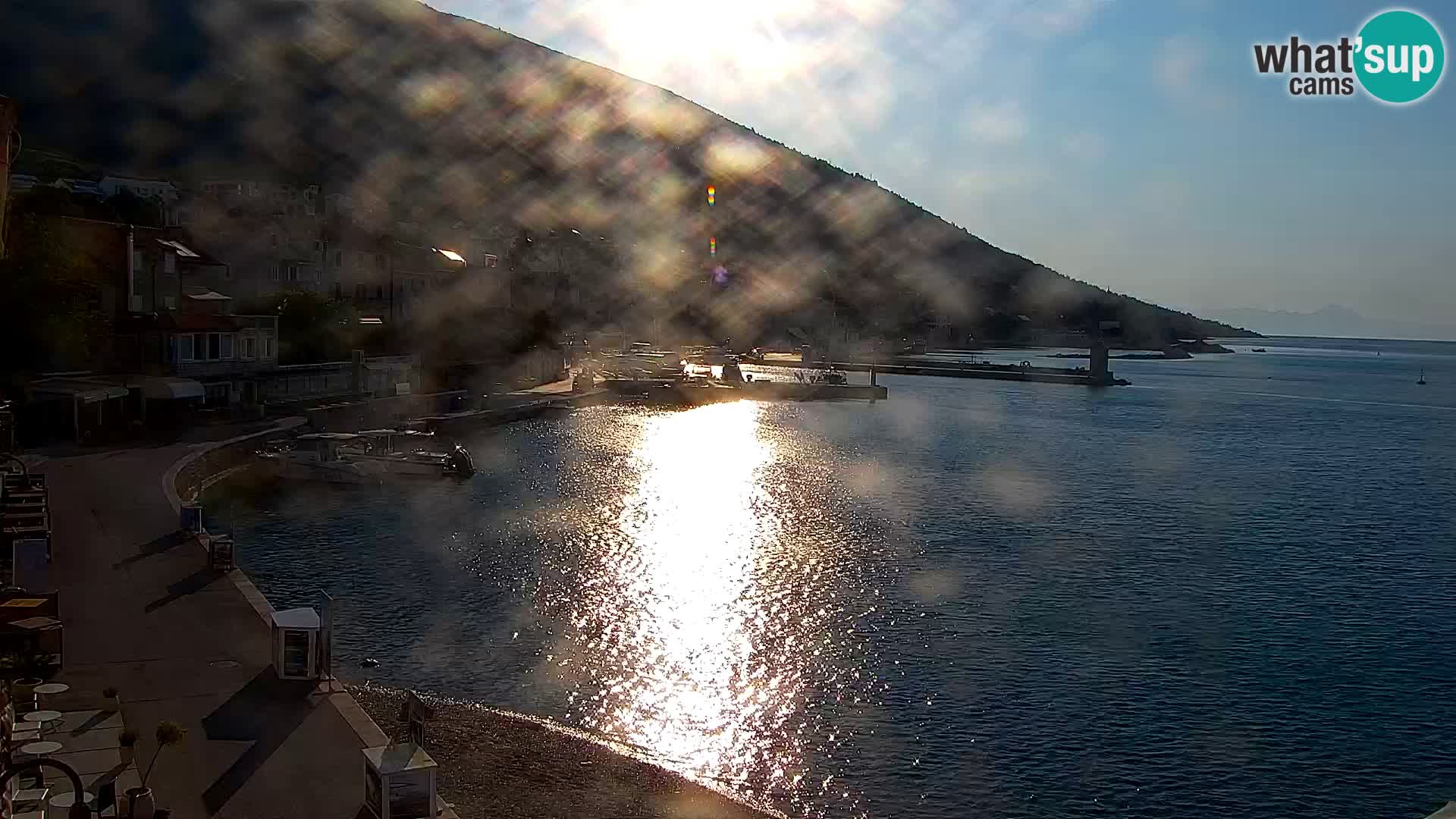 Webcam Bol Hafen & Ortszentrum – Liveblick aus Bol auf der Insel Brač