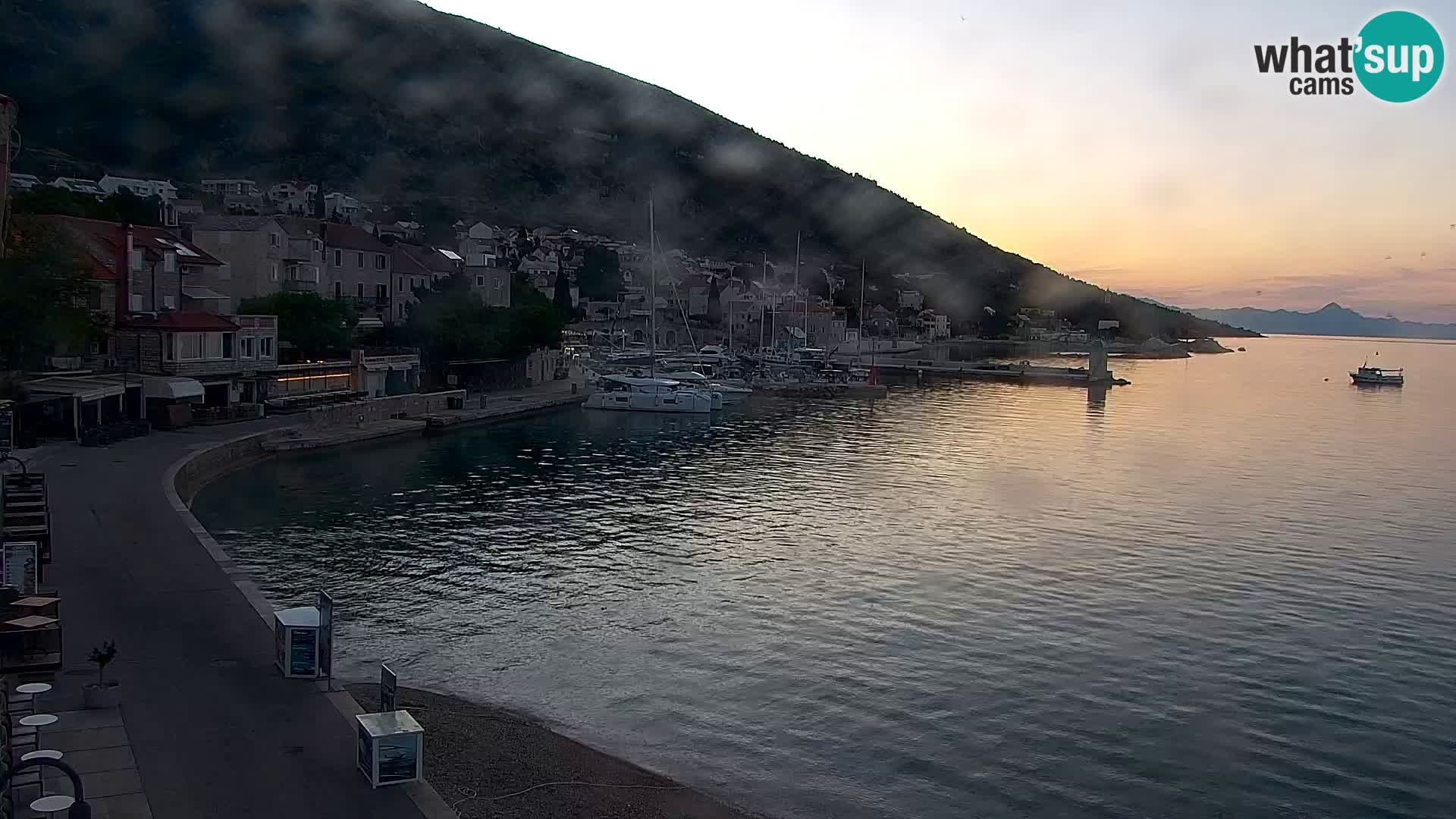 Webcam Bol Centre-Ville & Marina – Vue en direct depuis Bol, île de Brač