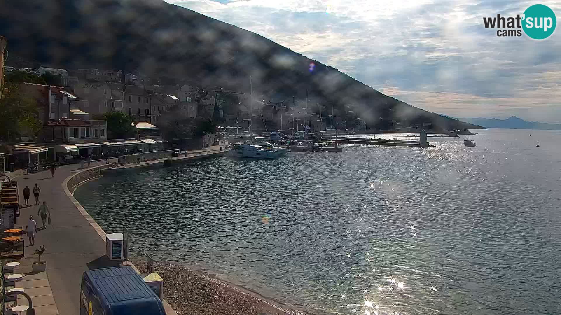 Webcam Bol Town Center & Marina – Live View from Bol, Brač