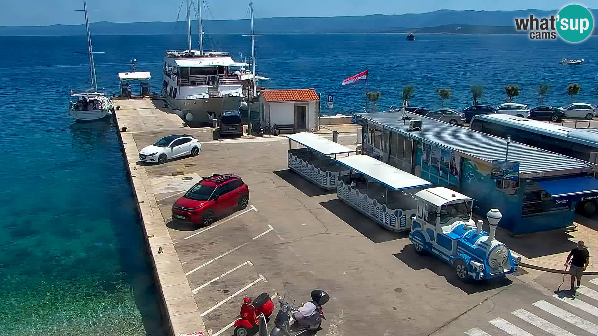 Webcam Bol Centre-Ville & Marina – Vue en direct depuis Bol, île de Brač