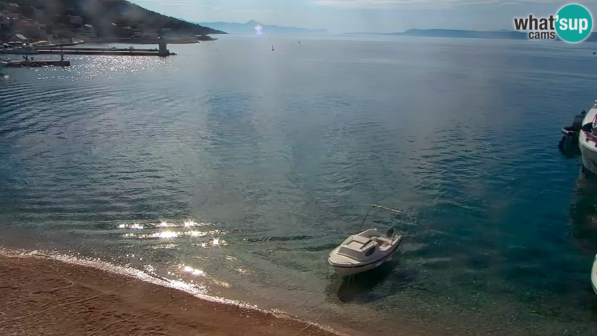 Webcam Bol Town Center & Marina – Live View from Bol, Brač