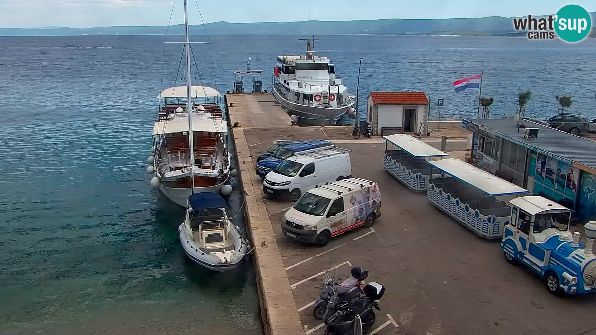 Webcam Bol centre-ville & marina – Vue en direct depuis Bol, île de Brač