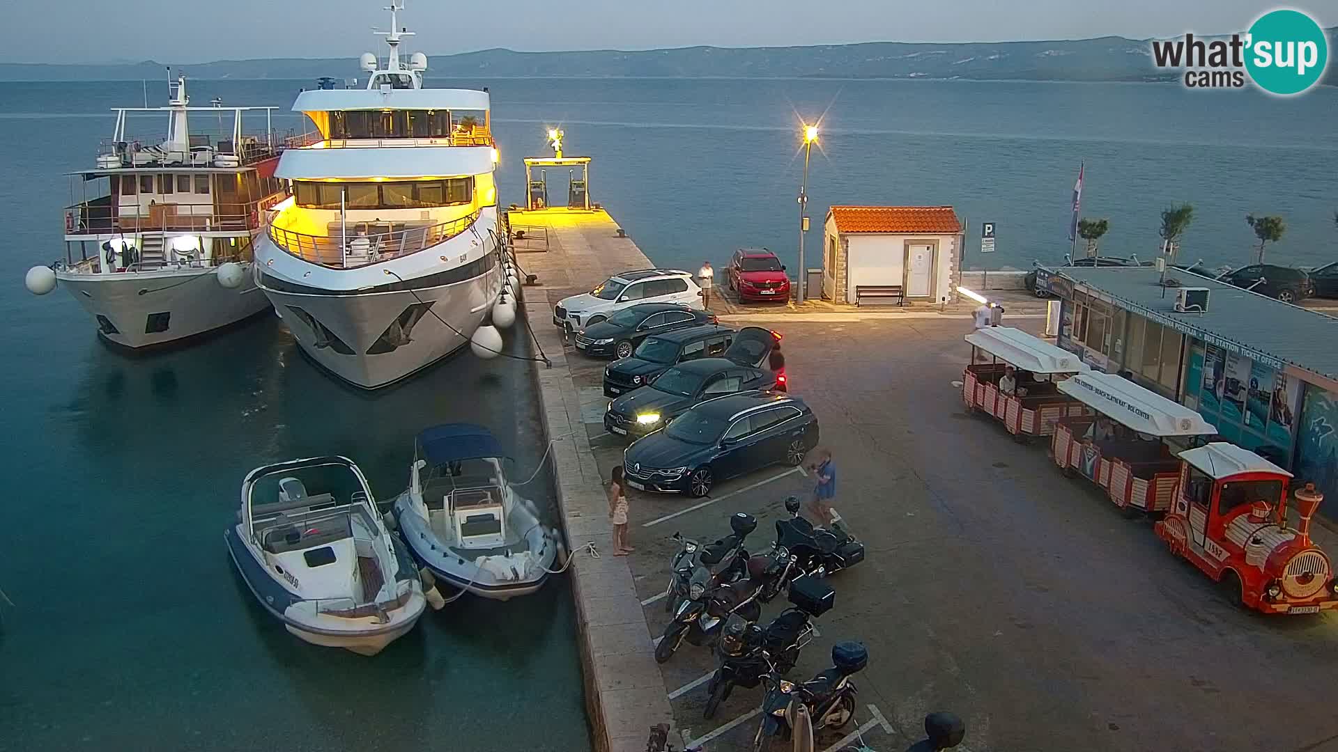 Webcam Bol Centre-Ville & Marina – Vue en direct depuis Bol, île de Brač