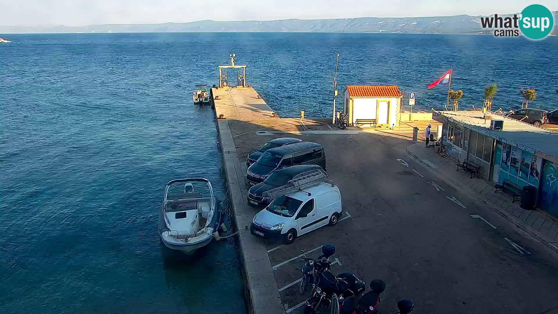 Webcam Bol Centre-Ville & Marina – Vue en direct depuis Bol, île de Brač