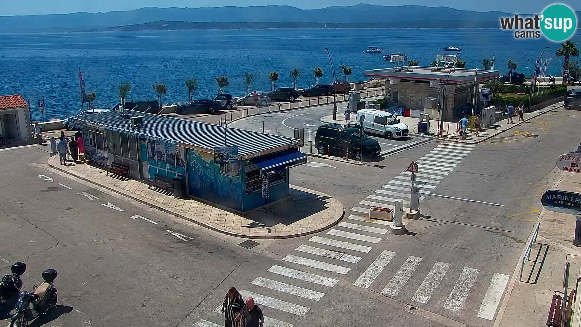 Webcam Bol Centro e Marina – Vista live dal porto di Bol