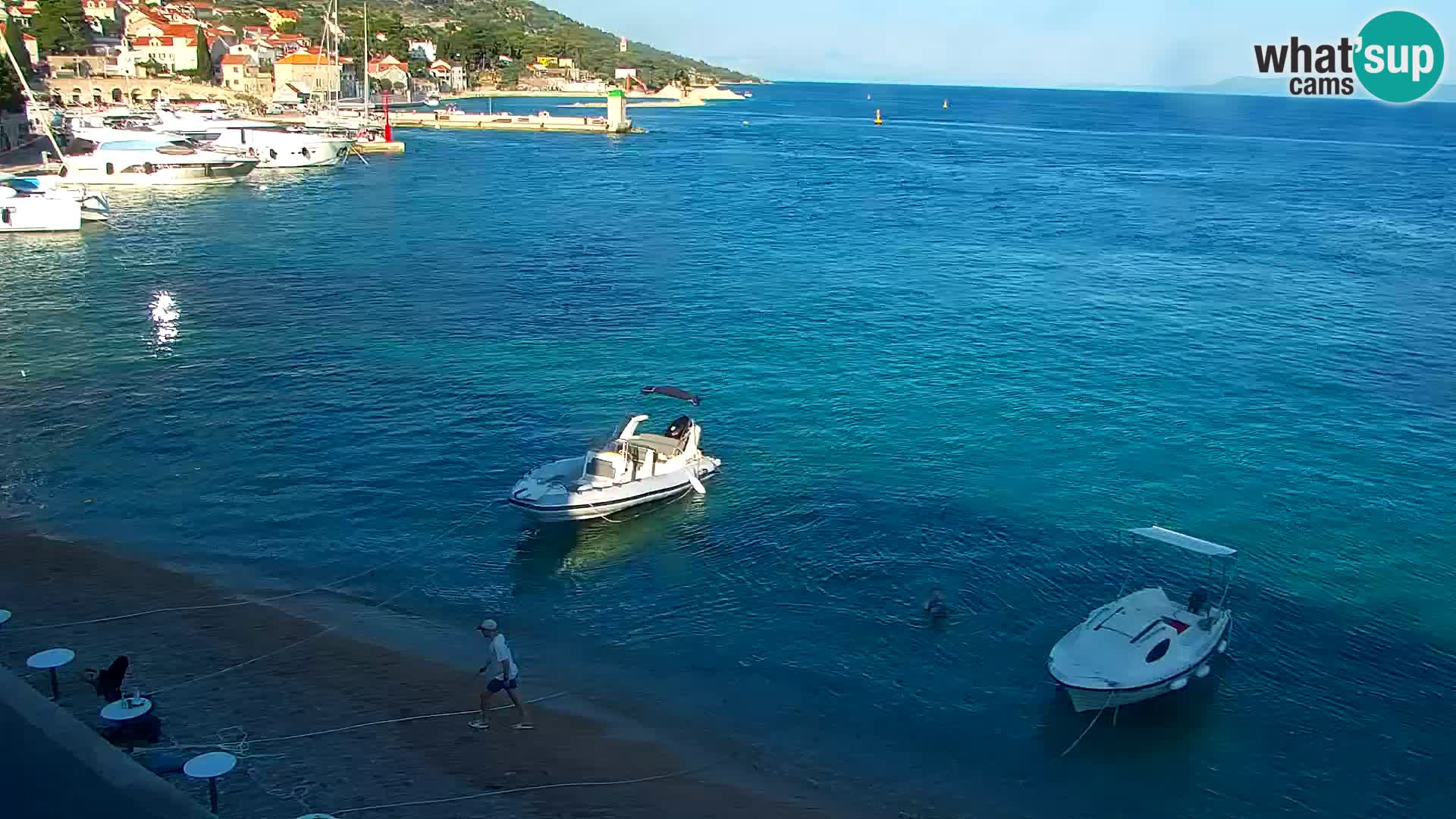 Webcam Bol Town Center & Marina – Live View from Bol, Brač
