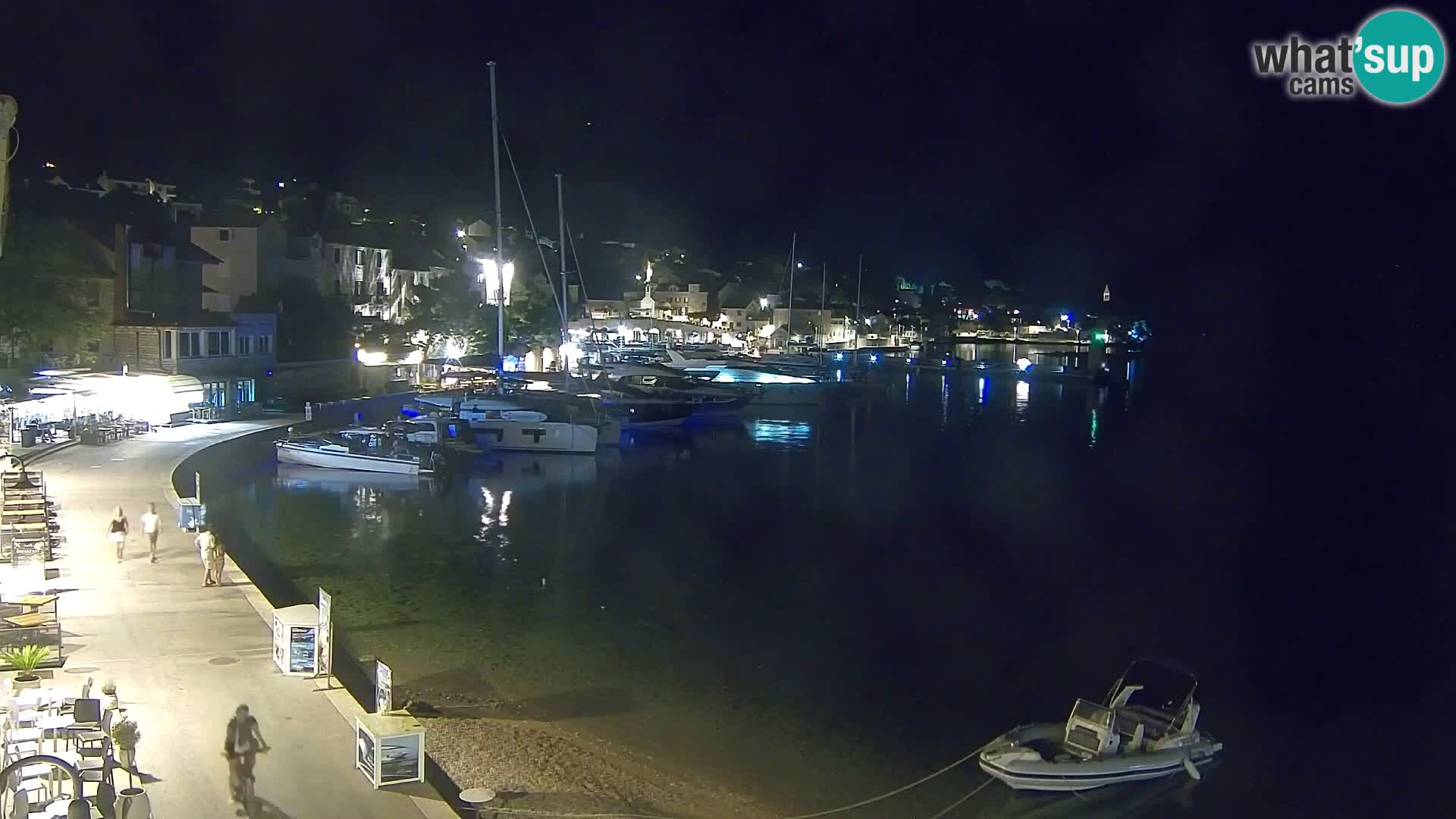 Webcam Bol Town Center & Marina – Live View from Bol, Brač
