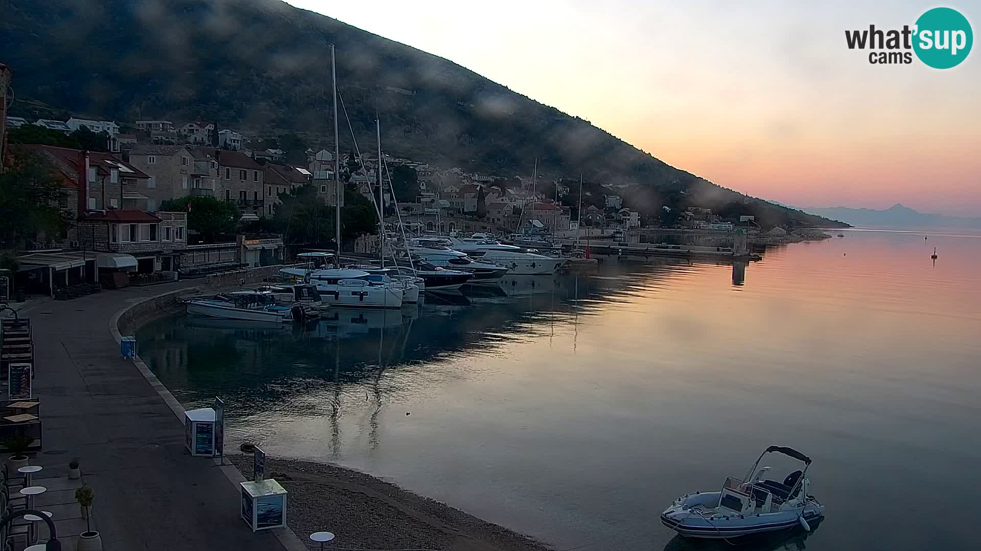 Webcam Bol Centre-Ville & Marina – Vue en direct depuis Bol, île de Brač