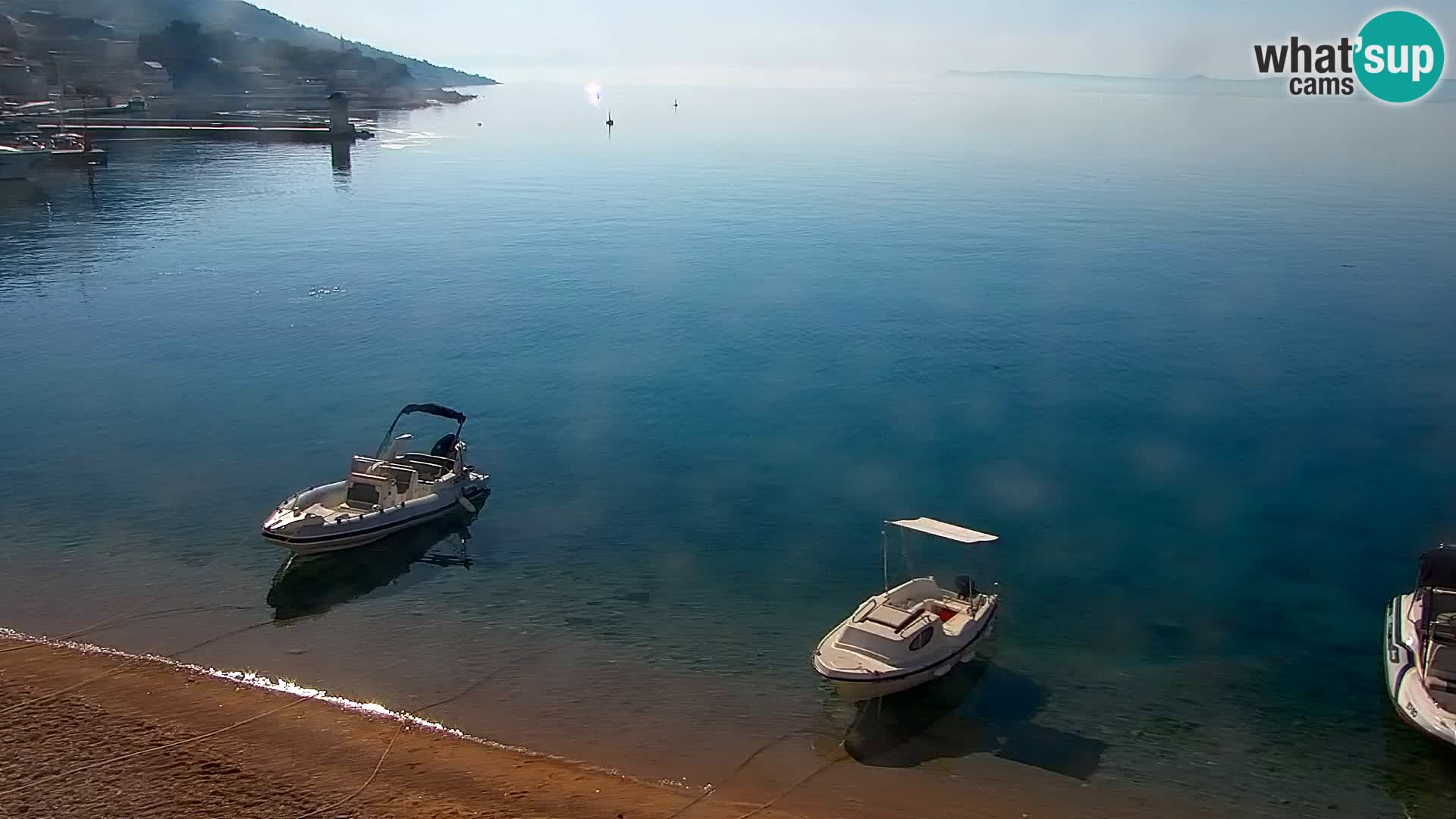 Webcam Bol Hafen & Ortszentrum – Liveblick aus Bol auf der Insel Brač