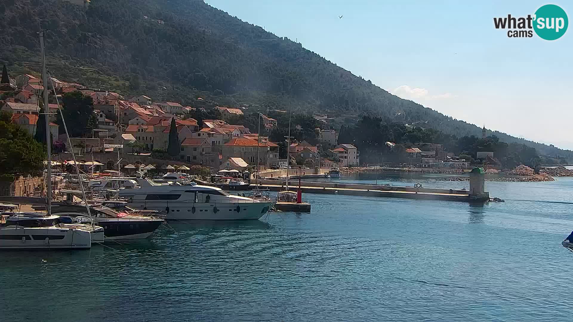 Webcam Bol Centre-Ville & Marina – Vue en direct depuis Bol, île de Brač