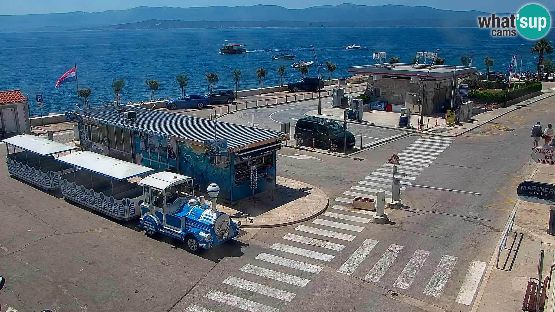 Webcam Bol Centro e Marina – Vista live dal porto di Bol