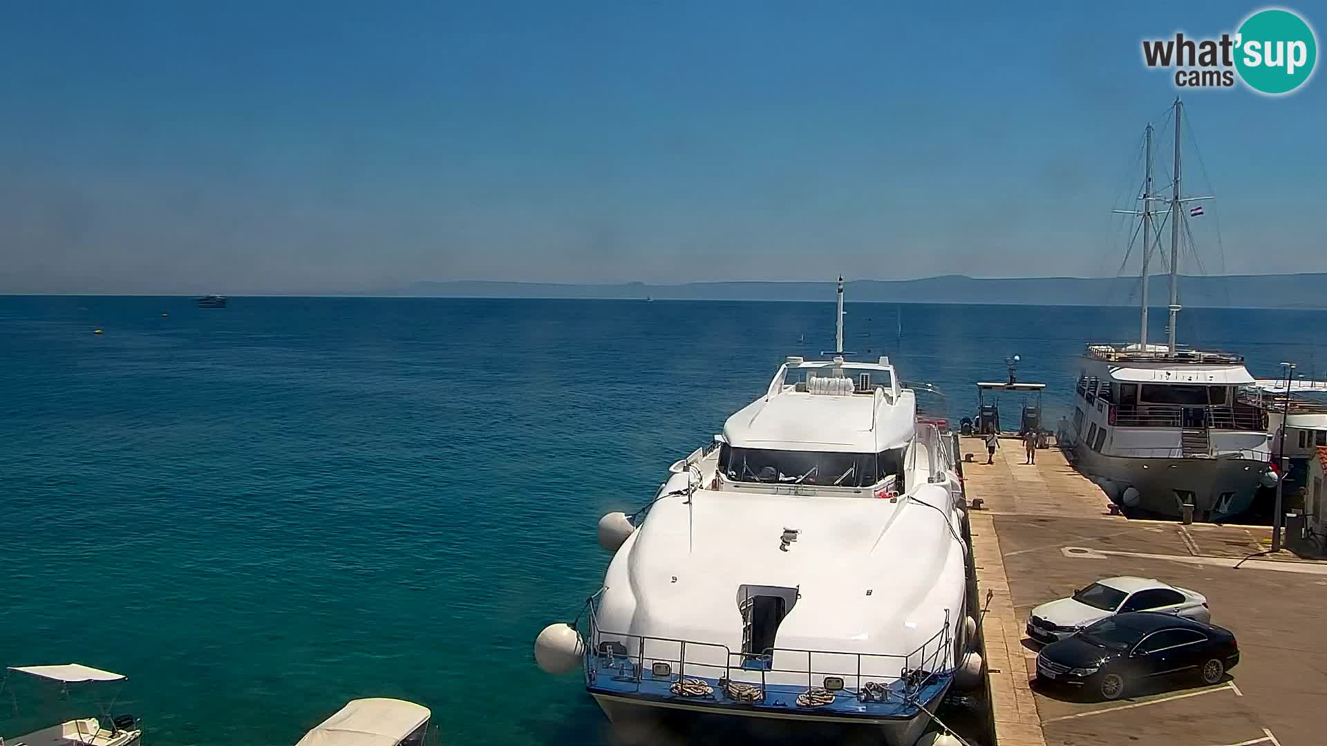Webcam Bol Town Center & Marina – Live View from Bol, Brač
