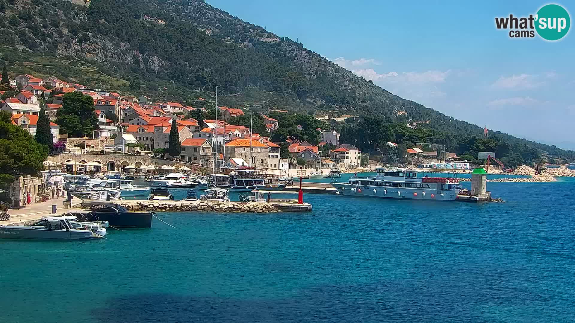 Webcam Bol Hafen & Ortszentrum – Liveblick aus Bol auf der Insel Brač