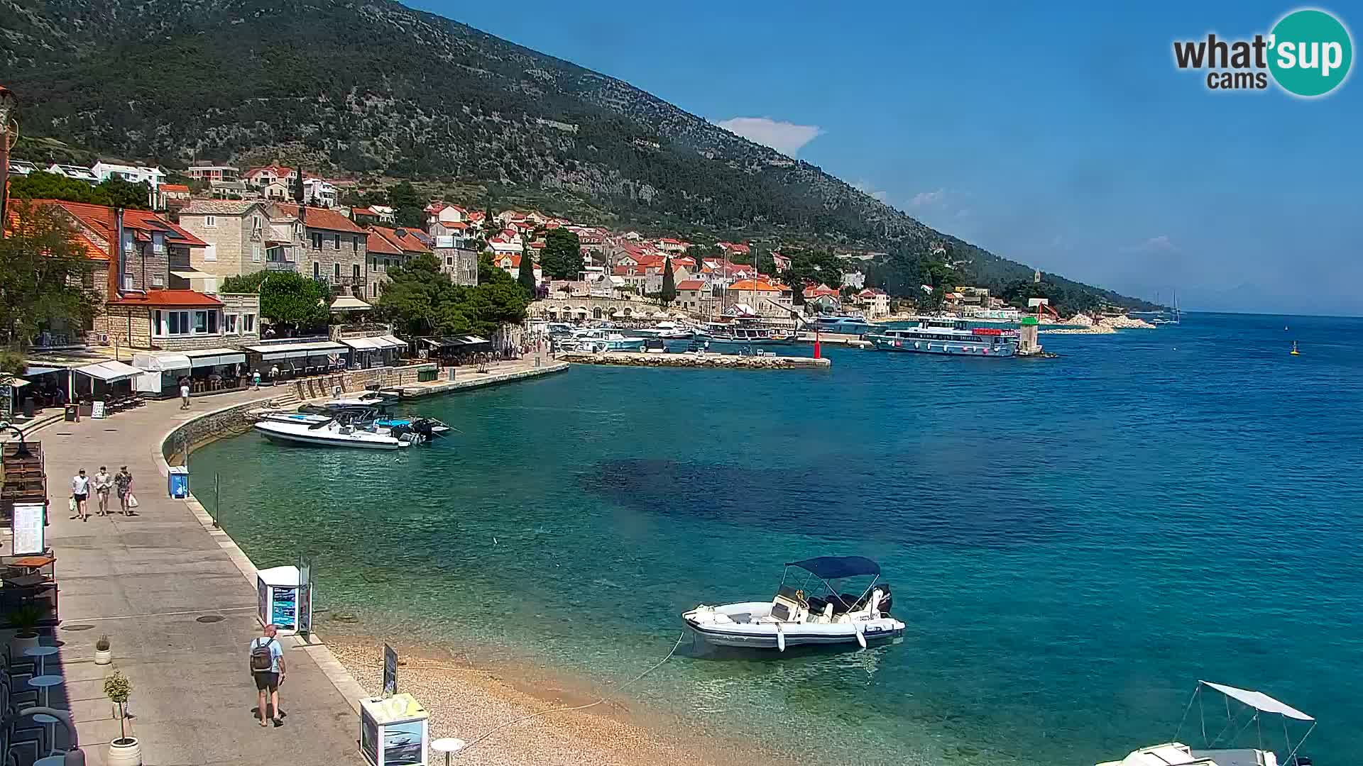 Webcam Bol Town Center & Marina – Live View from Bol, Brač