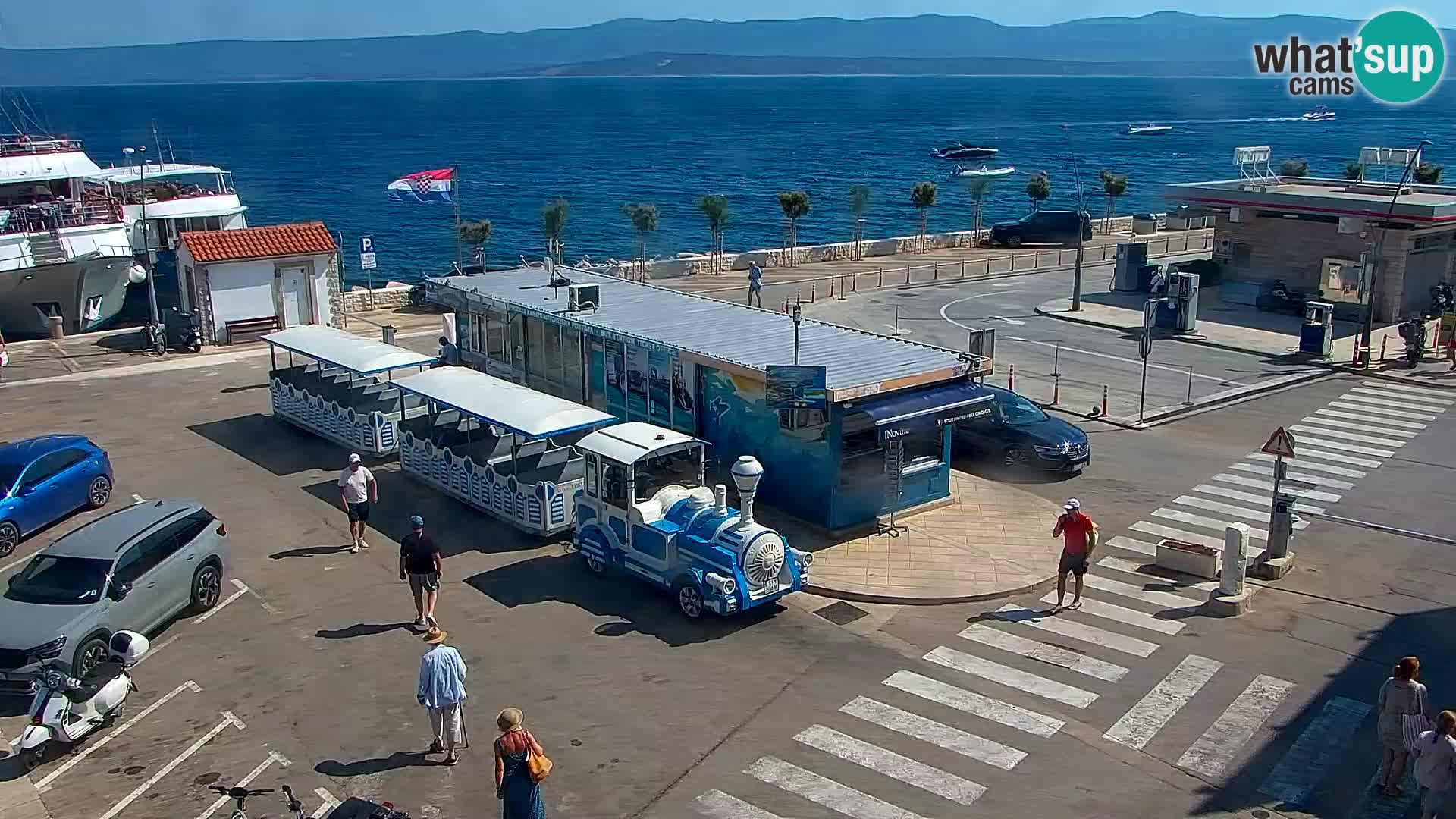 Webcam Bol Town Center & Marina – Live View from Bol, Brač
